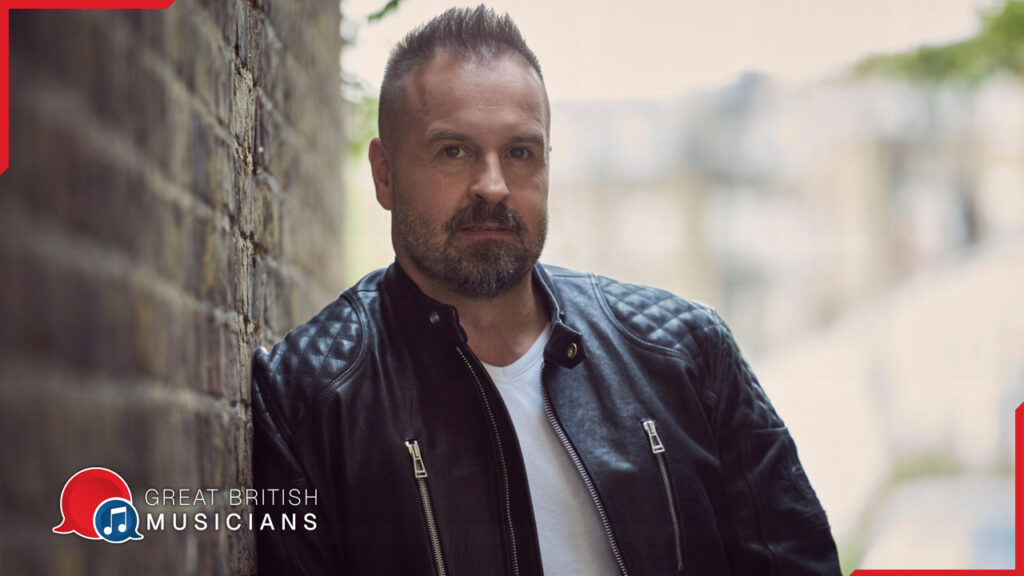 Alfie Boe hire Singer entertainer book at official agent Great British Musicians